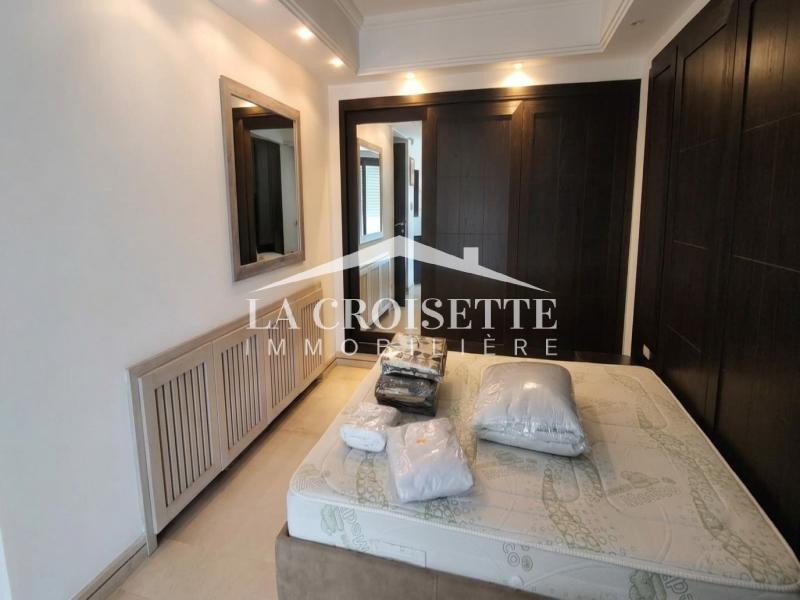 Appartement S+3 meublé vue sur mer à Gammarth